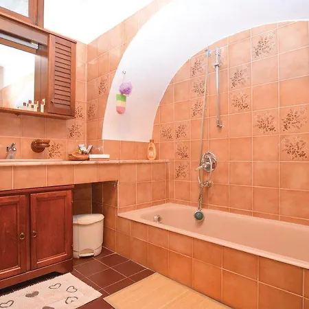 Casa Il Frantoio * Borganzo